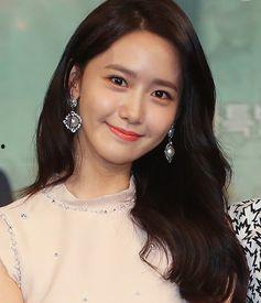 明星戴的珍珠,探寻时尚界的珍珠魅力